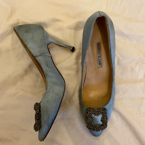 MANOLO BLAHNIK heels size 6.5-7 - Picture 2 of 2